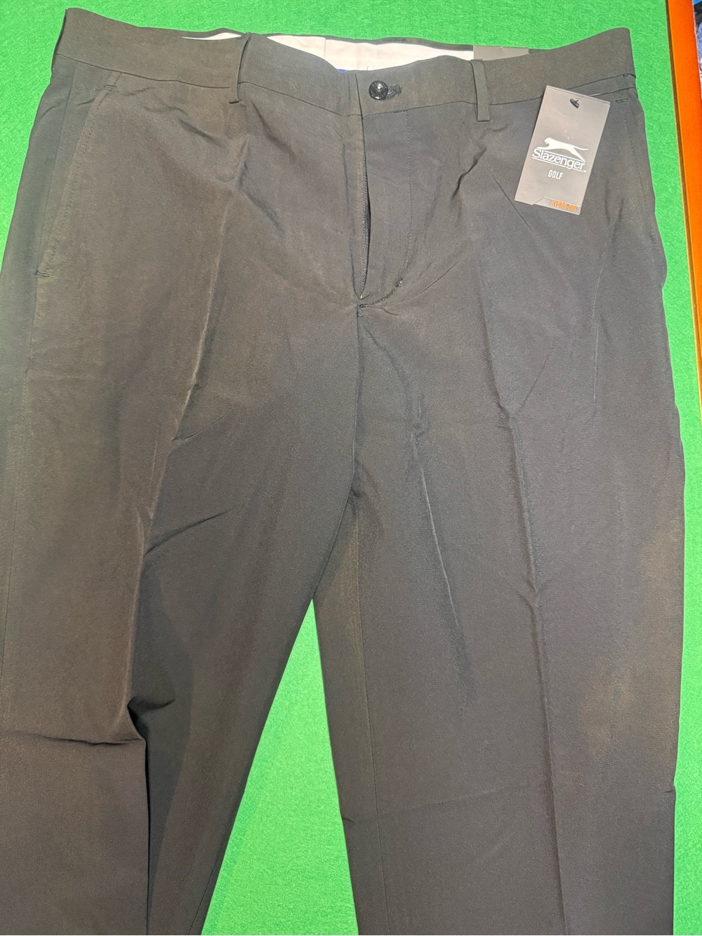 Slazenger Men’s Black Flat Front Golf pants